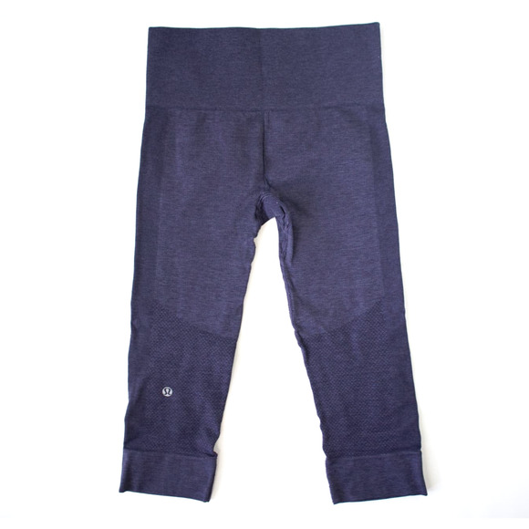 Lululemon 2014 Seamlessly Street Crop Women's 2 - Picture 2 of 4
